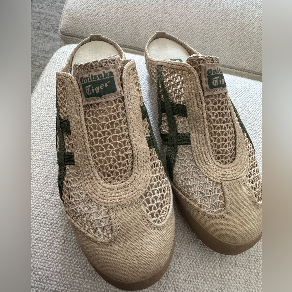 ASICS MEXICO 66 SABOT Onitsuka Tiger Beige and Green Slip-On Shoes